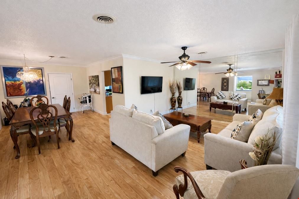 Fully Licensed 6-Bed Assisted Living Facility