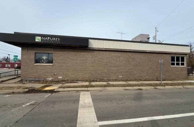 Prime Former Bank Building For Sale