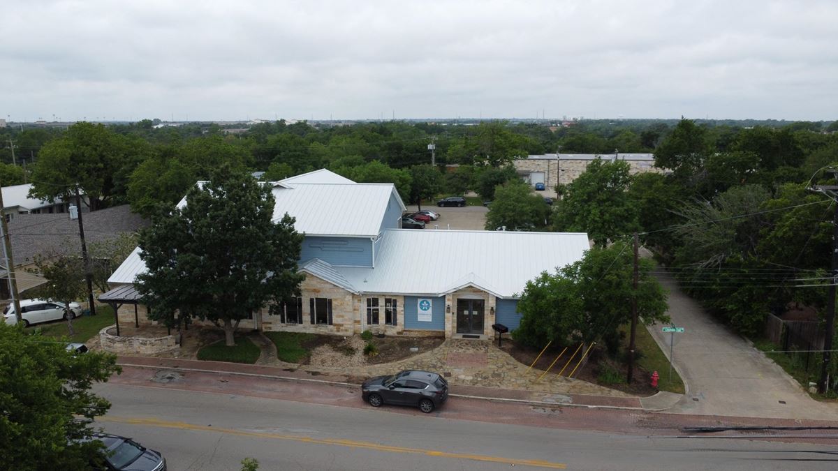12 Chisholm Trail Rd