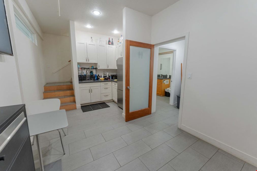 99-1245 Halawa Valley Street