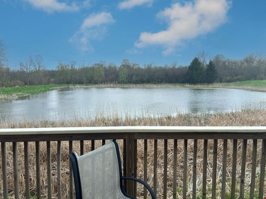 903 Fox Glen Ct.