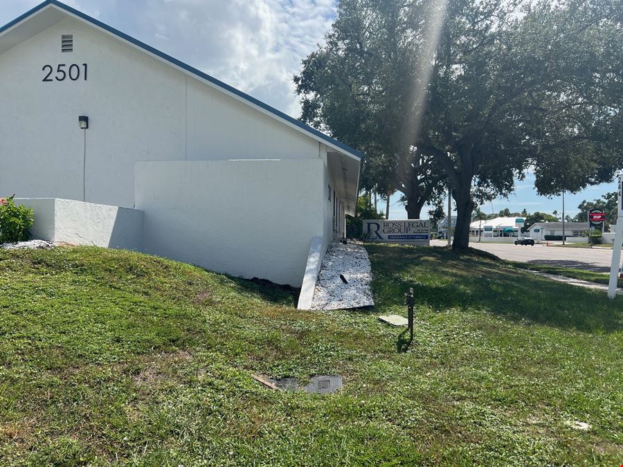 Small Office on S. Tamiami Trail