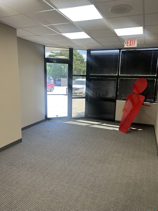 Southwestern Plaza #9