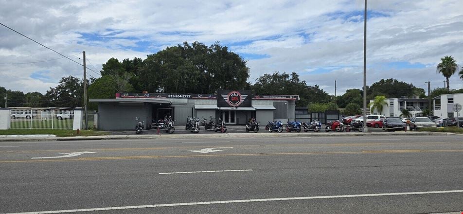 Preview of Retail space for Rent at 14540 N. Florida Ave.