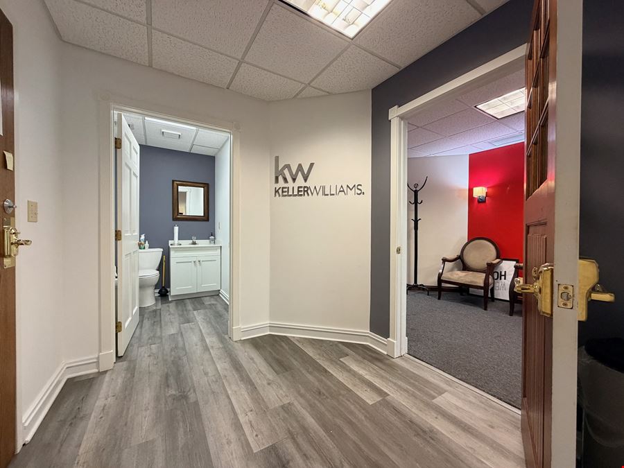 27 Mill Plain Rd #4