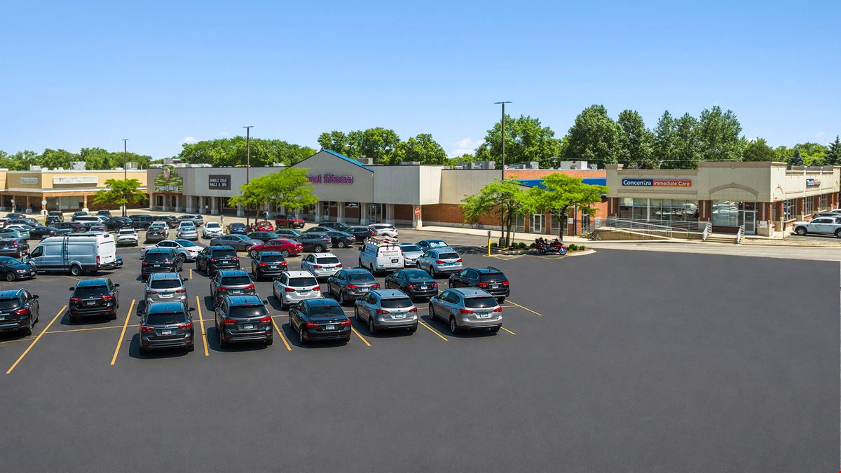Darien Shopping Center
