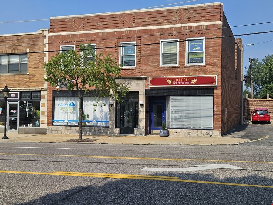 1047 S Big Bend Boulevard