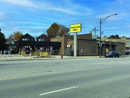 Preview of Retail space for Rent at 5466 North Milwaukee Avenue