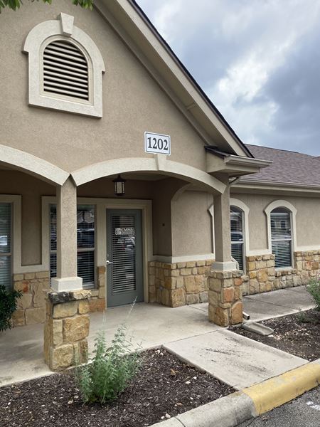 Preview of commercial space at 1619 E. Common Street, Building L, Unit 1202