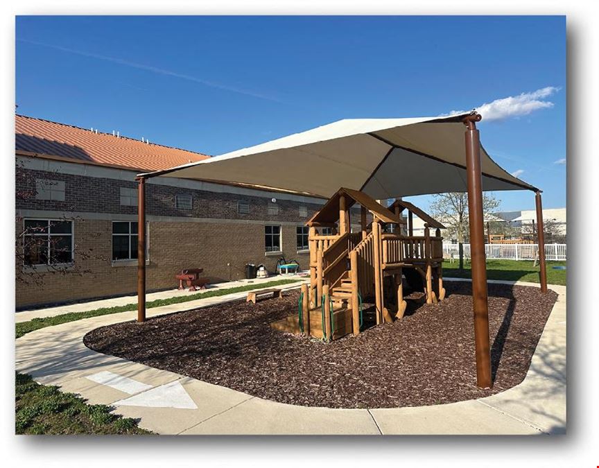 Former Daycare - Menomonee Falls
