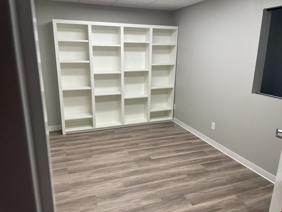 13301 N Meridian Ave, Suite 502