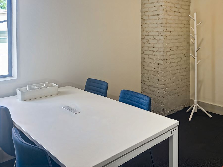 Regus - Winter Haven - 3rd St NW