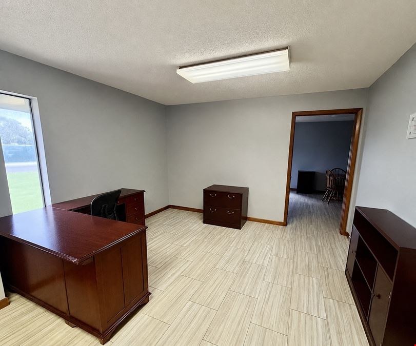 South Lakeland Professional Office Next to the Polk Parkway