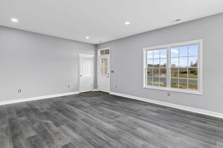 Preview of commercial space at 239, 243, 251 Freemont Circle