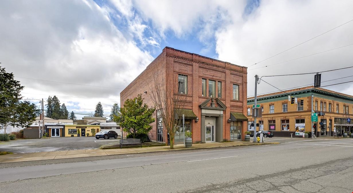 700 E 1st Street