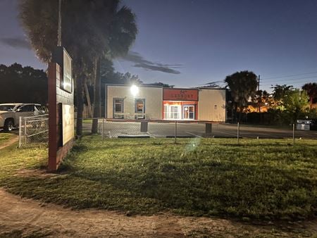 Preview of Retail space for Sale at 2320 SW 31st Pl