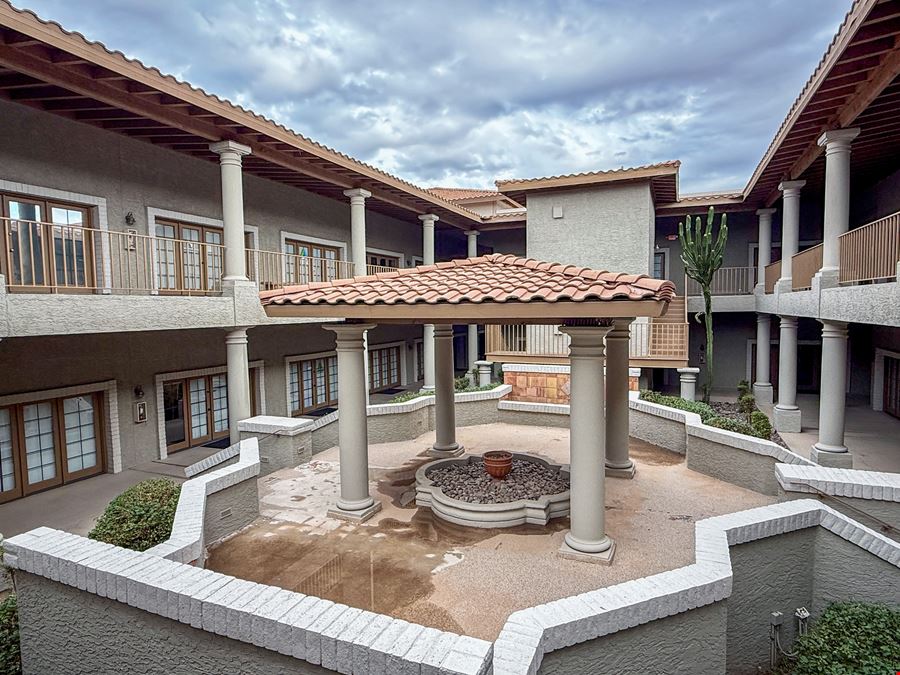 4710 E Falcon Dr