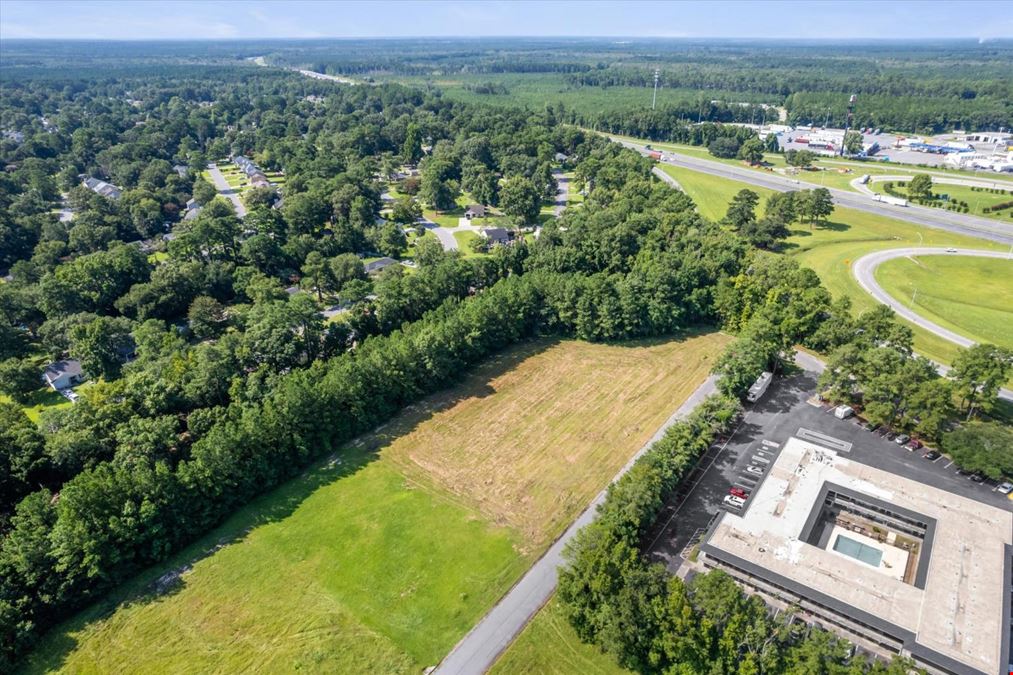 Remarkable Richmond Hill Commercial Lot Opportunity