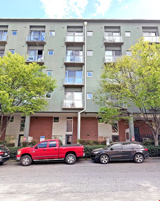 ±1,200 SF Condo Office Loft