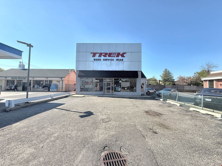 4828 Sunrise Highway