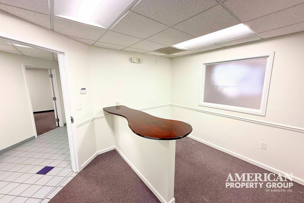 Stand Alone Medical/Office Near Manatee Memorial Hospital