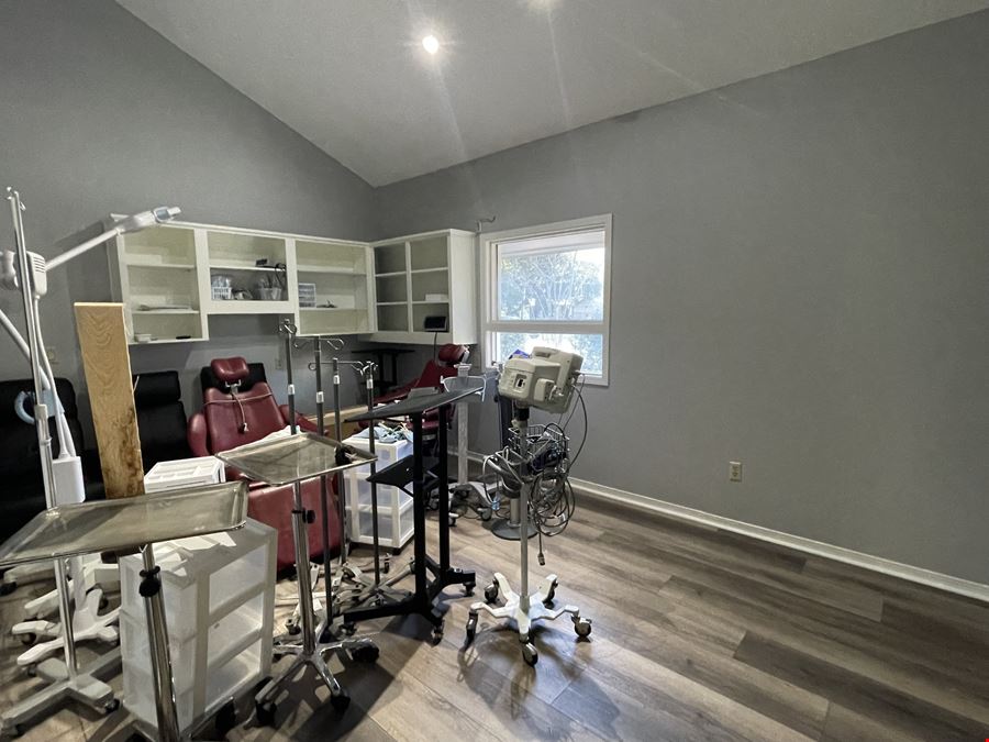 Medical Office Bldg For Sale or Lease