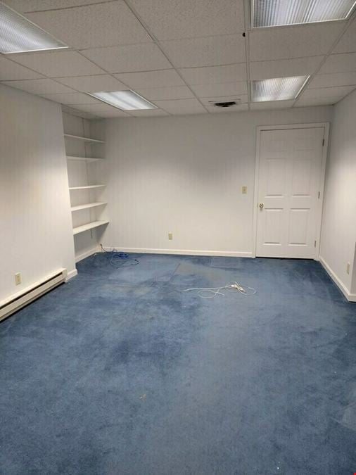 Dorjul Center for Lease