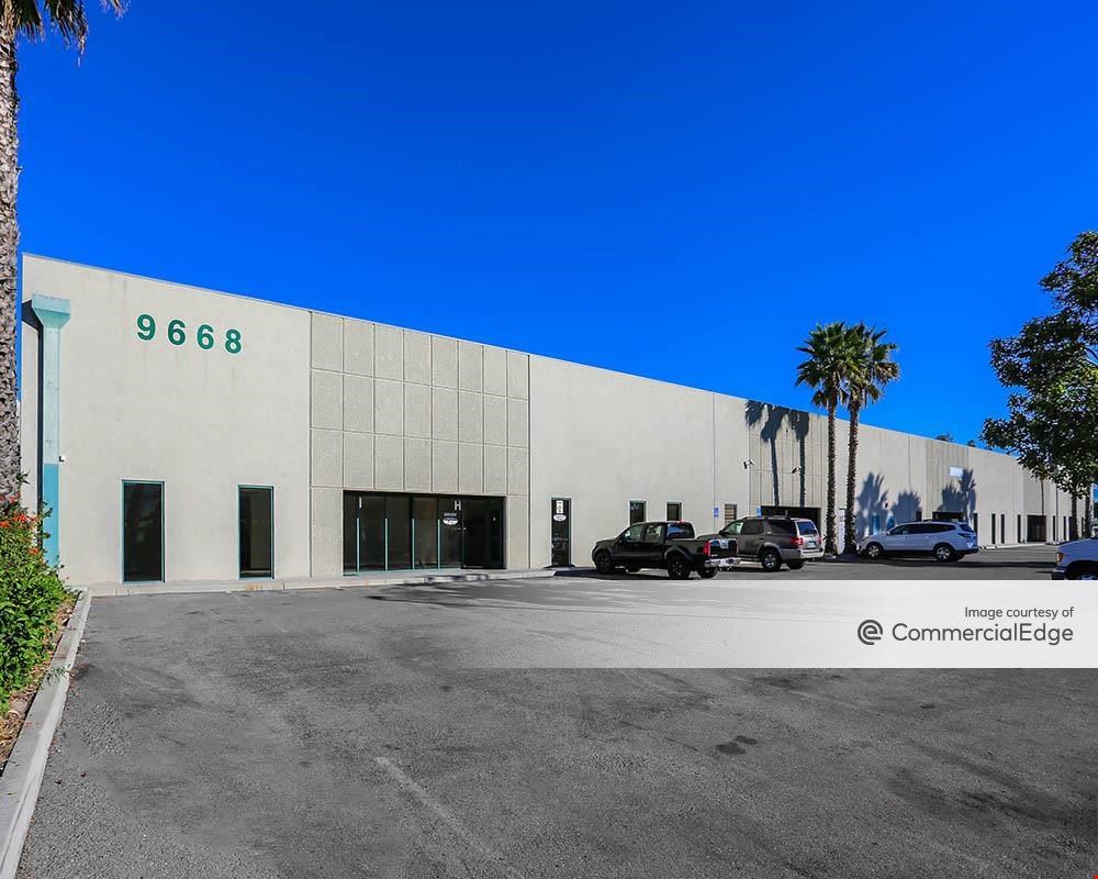 Las Americas Business Park - Ph. III