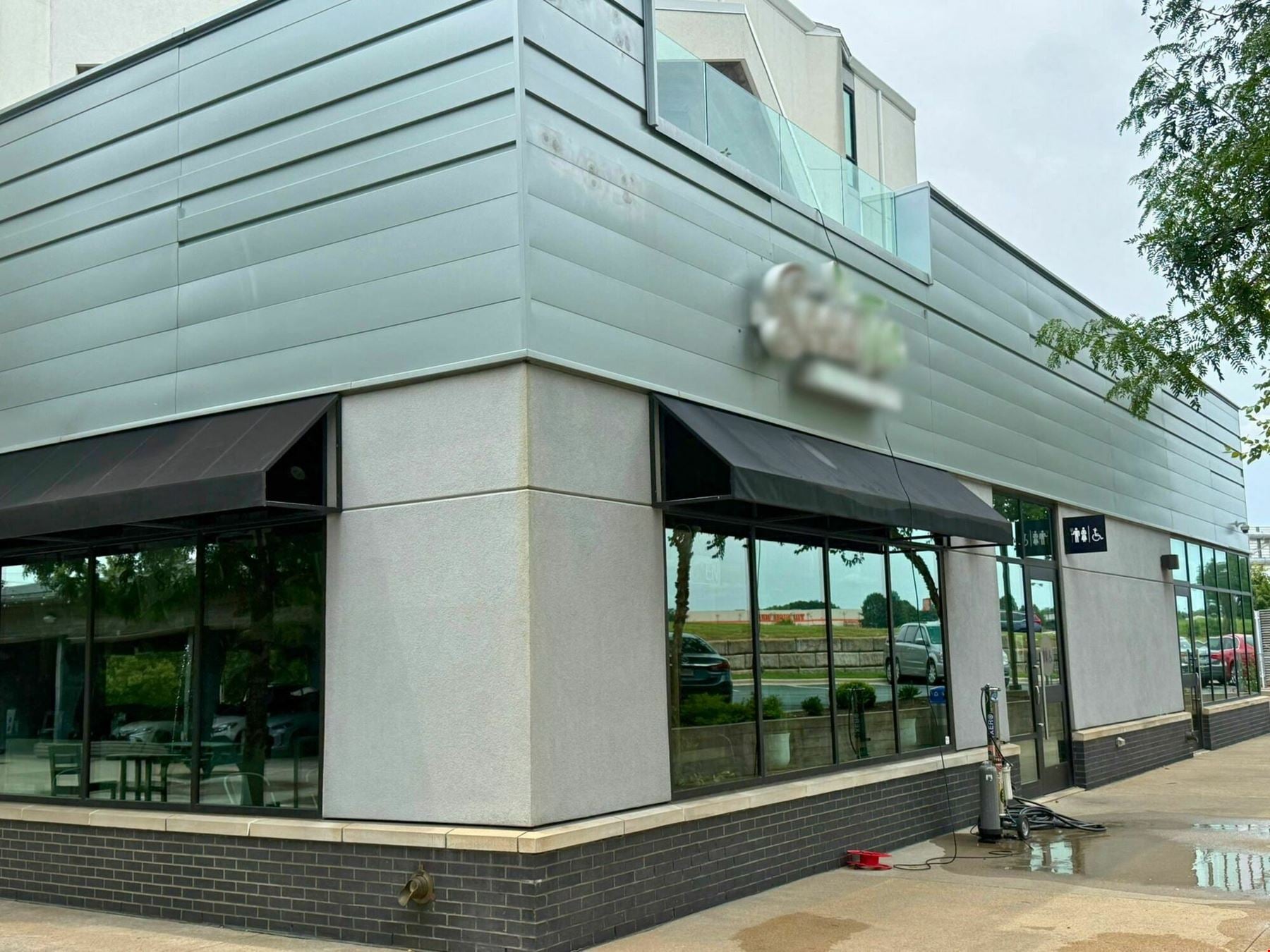 FARMERS PARK - RETAIL OFFICE SPACE