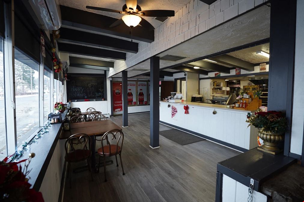 Restaurant / Retail Property (Gino's) | 116 Walnut Street | Ligonier, PA