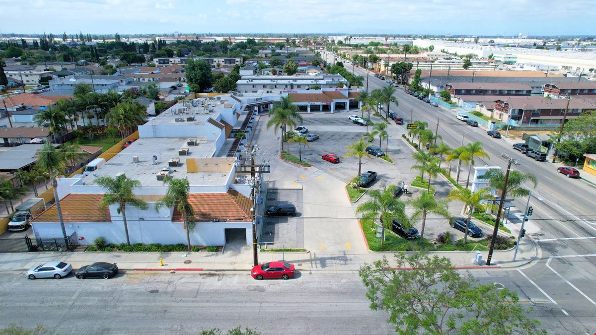 Greenwood Plaza
