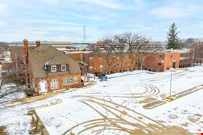 6902 Chicago Rd