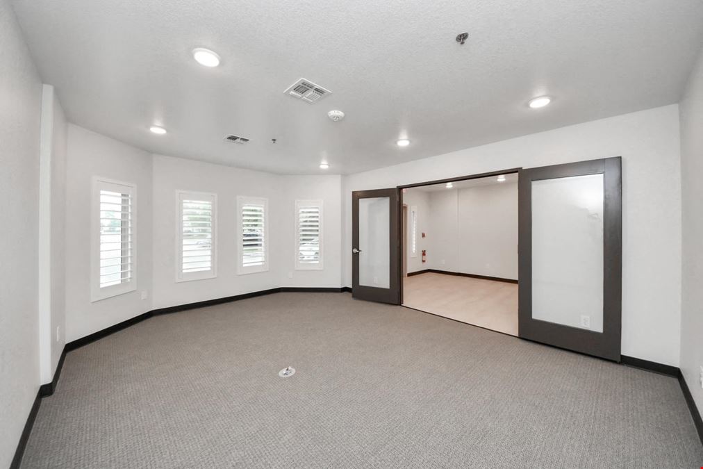 Premier Sugar Land Owner-User Office Condo