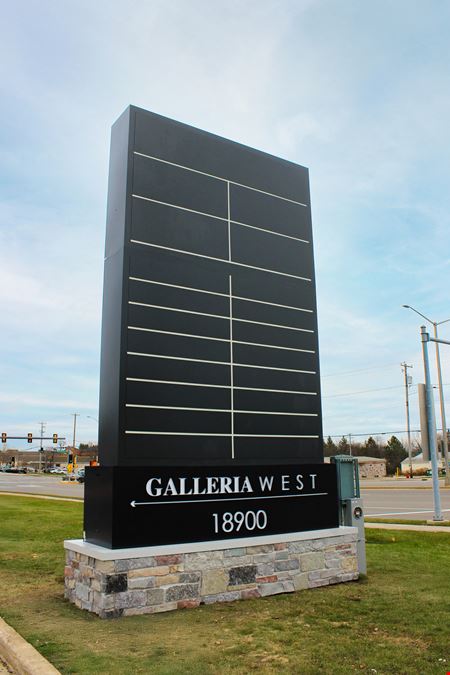 Galleria West