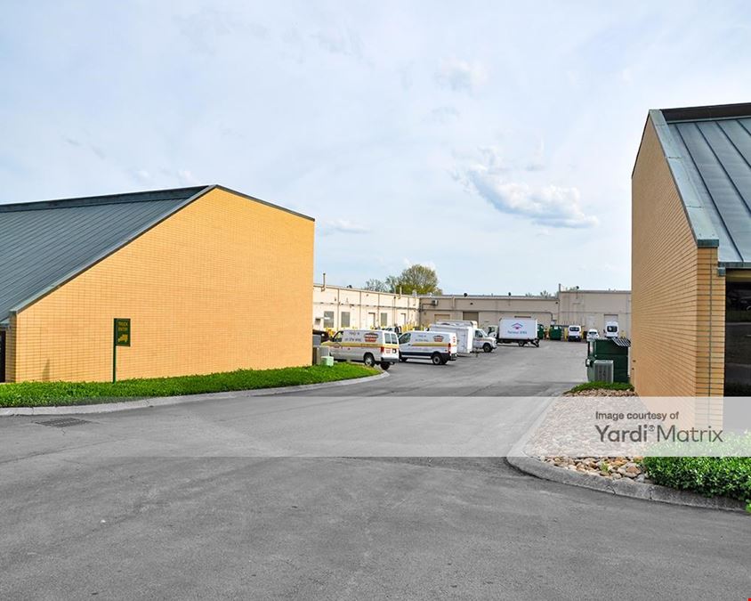Airpark Business Center - Building 1410