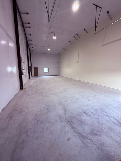 21 Hagerty Boulevard - Bldg B