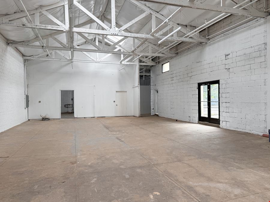 ±10,000 SF Renovated Retail