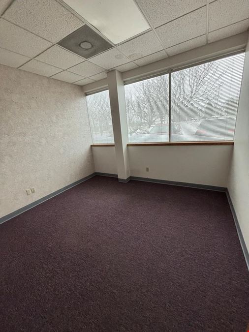 2500 Niles Ave