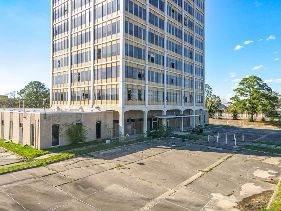 Prime Redevelopment Opportunity Near Airline Hwy and Amazon