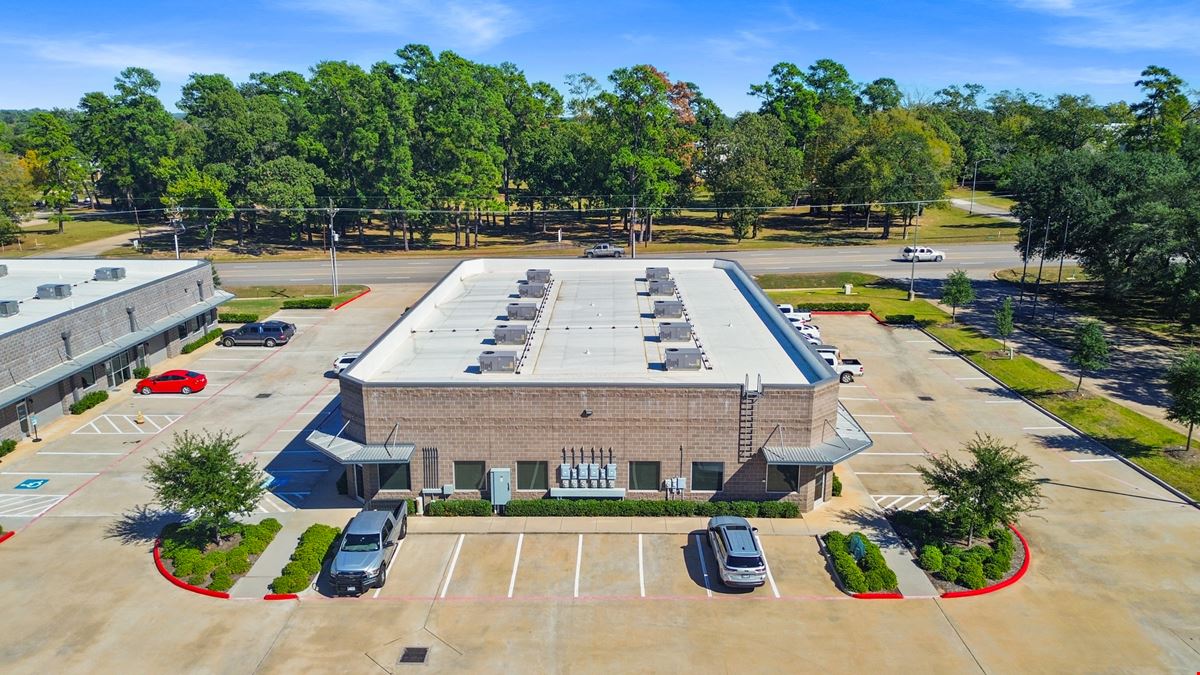 Exceptional Office/Warehouse Investment Opportunity | Prime Conroe Location off Hwy 75/N. Frazier