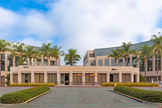Premier Workspaces - PLM - Irvine Spectrum Court