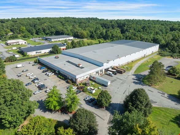 Preview of Industrial space for Rent at 525 Great Rd