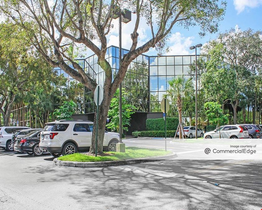 300 S Pine Island Rd