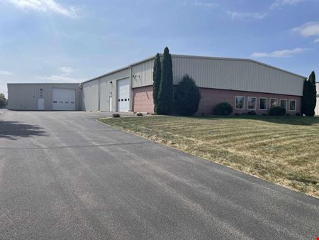 Preview of commercial space at 441 Business Park Circle