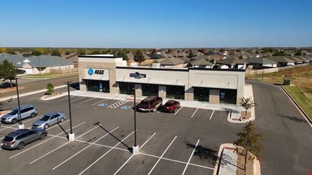 Preview of Retail space for Rent at 13600 N Piedmont Rd