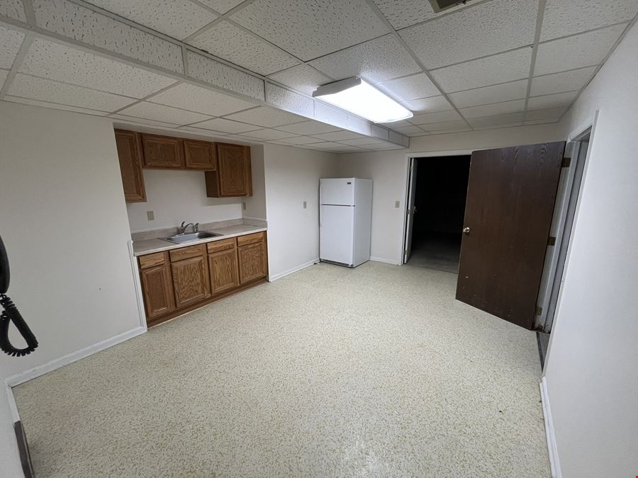 7612 Alexandria Pike