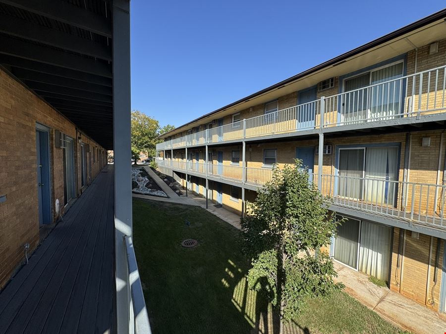 Blue Station Apartments