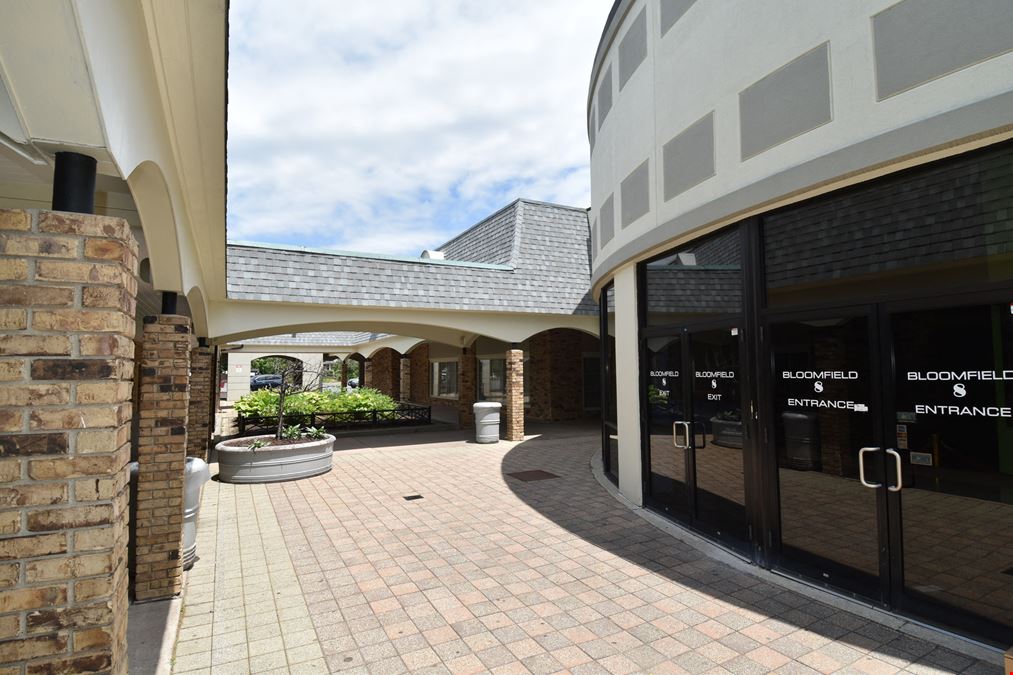 Wintonbury Mall