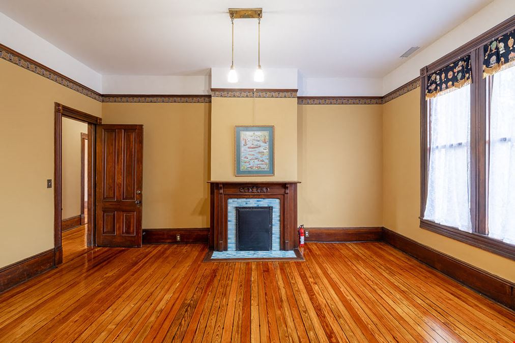 Newton-Gibson House