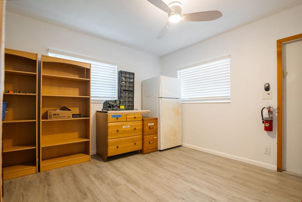 Vacant single tenant office buidling
